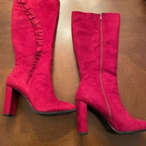 Red suede boots with side ruffle
